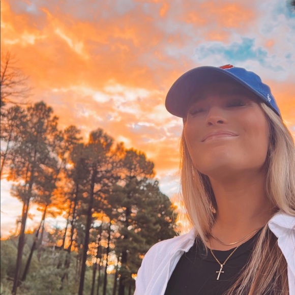 🌸ABOUT YOUR SELLER🌸 - Picture 2 of 8